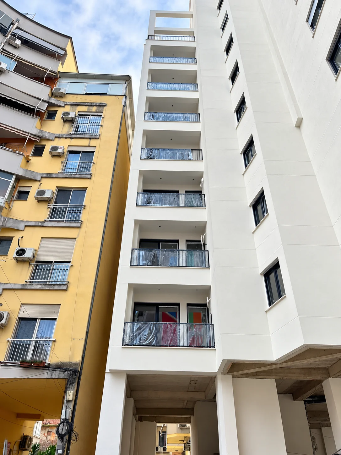 Residential building with balconies in Hoxha Tasim
